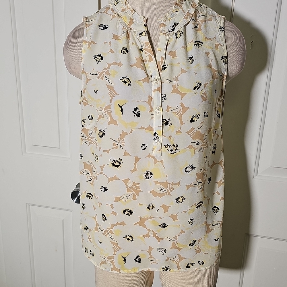 Talbots Cream and Yellow Blouse‎ Elegant Top. Size LP. Henley.